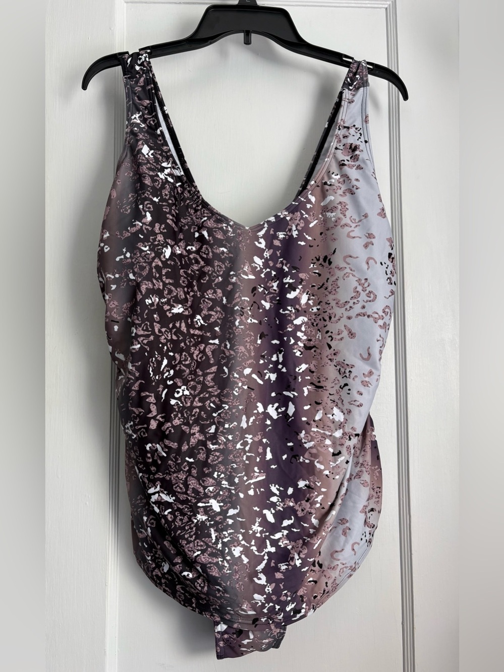 NWOT Vibrant Abstract Print V-Neck One-Piece Swimsuit, Sz: 26